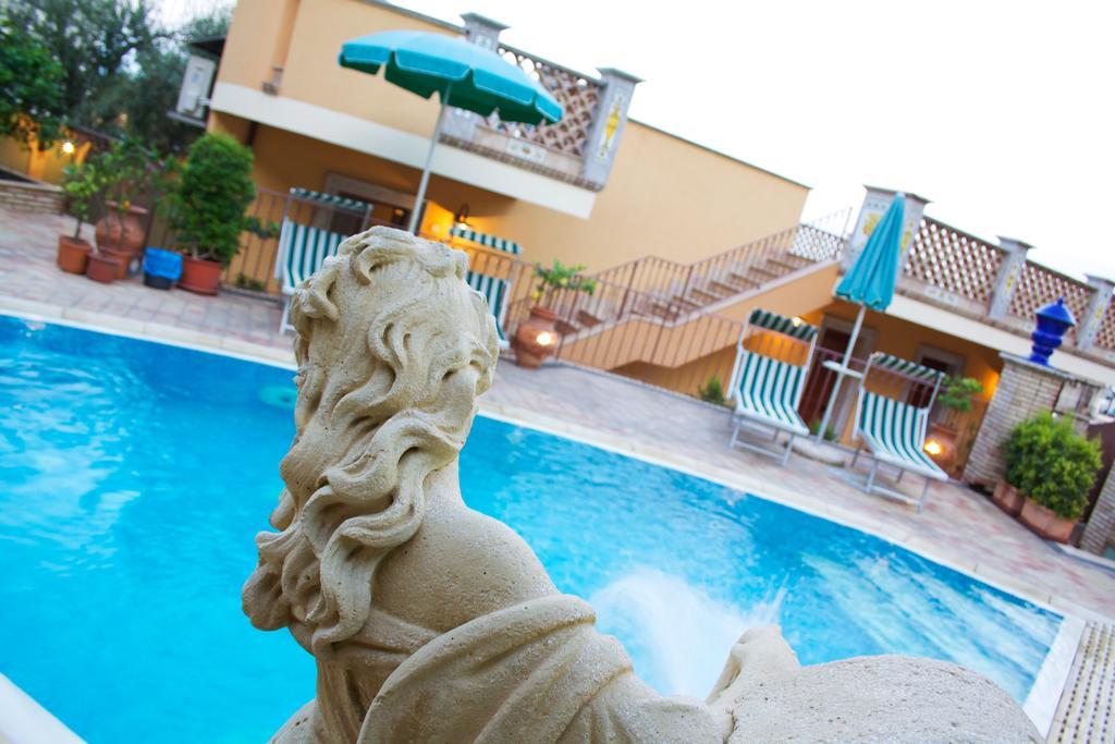 Villa Cristina Giardini Naxos Ngoại thất bức ảnh