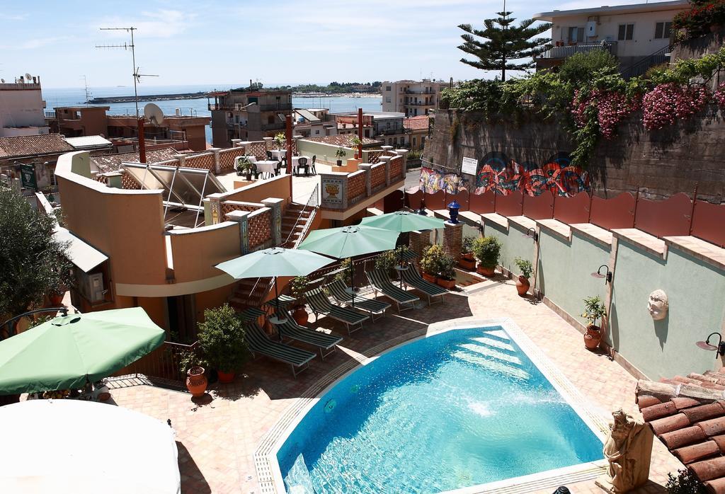 Villa Cristina Giardini Naxos Ngoại thất bức ảnh