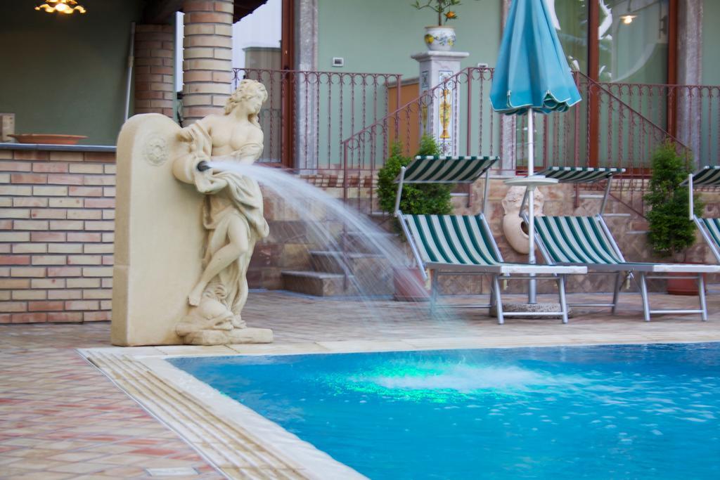 Villa Cristina Giardini Naxos Ngoại thất bức ảnh