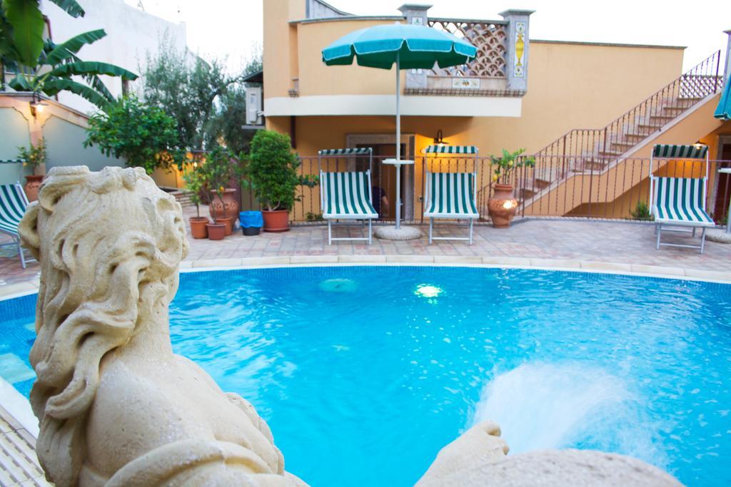 Villa Cristina Giardini Naxos Ngoại thất bức ảnh